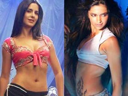 Katrina, Deepika reject Aamir's offer? 
