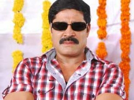 Srihari debuting in Kannada films with Ko... Ko...