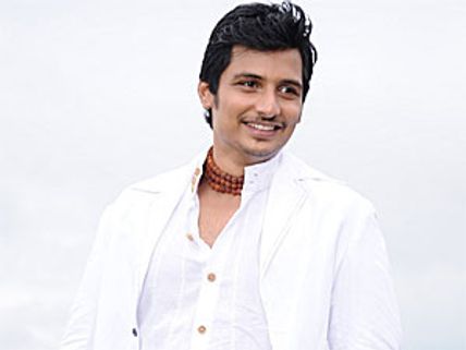 Gautham Menon planning his next with Jeeva