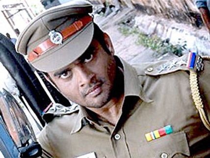 Madhavan puts on weight for Vettai