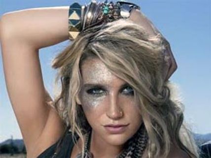 Ke$ha surprises Glastonbury festival goers