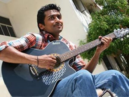 Surya turning young for Maatraan