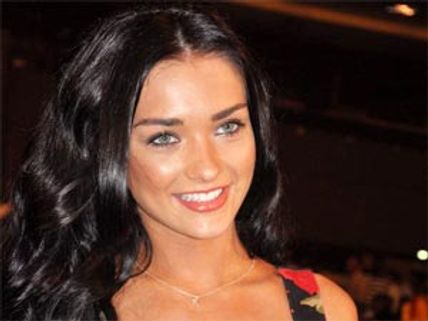 Amy Jackson to act with Dileep's Spanish Masala