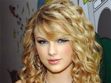 Taylor Swift postpones her Louisville concert!