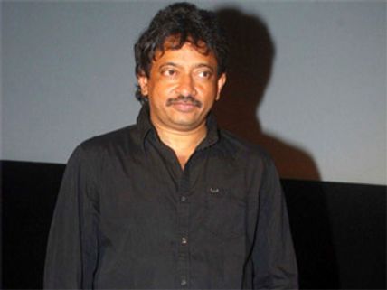 Ram Gopal Varma performed pooja on Bejawada Rowdilu sets?
