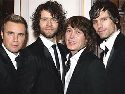 Lightning strikes plane carrying Take That members