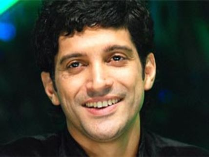 Farhan wants to have a piece of Salman