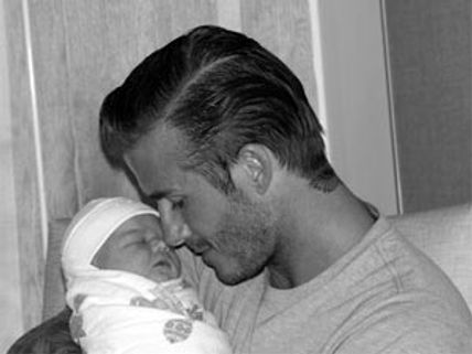 Victoria Beckham reveals photo of her daughter