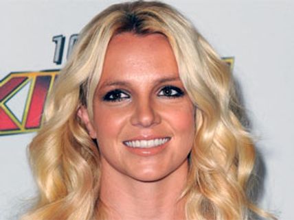 Britney Spears doesn't bath for days