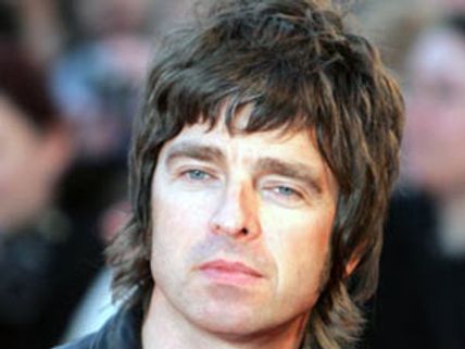 Noel Gallagher still in touch with Oasis bandmates