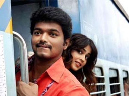 Velayudham audio to storm the stands on Aug 15 