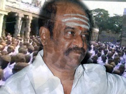 Rajinikanth paying homage to tonsured fans