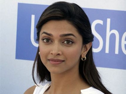 Deepika Padukone revives her old love 