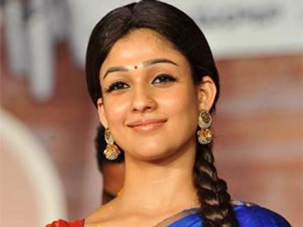 Nayantara performs Thulabaram in Chettikulangara temple