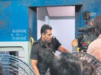 Salman Khan offered to endorse Indian Railways