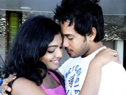 Yuvan Yuvathi review