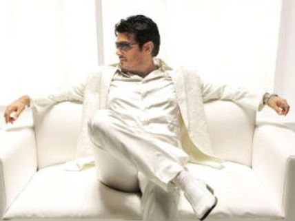 Ajith shoots foot-tapping number for Billa