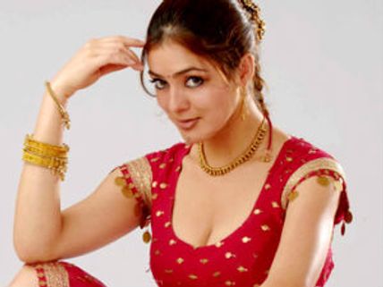 Parvathi Melton spices up Mahesh Babu's Dookudu