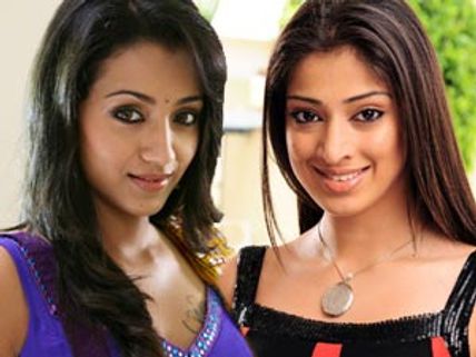 Mankatha success takes Trisha-Lakshmi Rai on a warpath