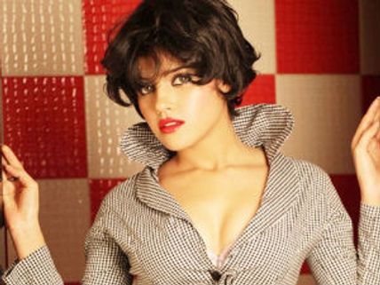 Piaa Bajpai gets ticket to Bollywood