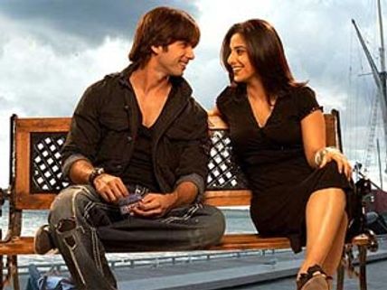Shahid Kapoor snubs Vidya Balan 