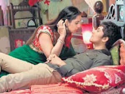 Sahib Biwi Aur Gangster – Movie Review