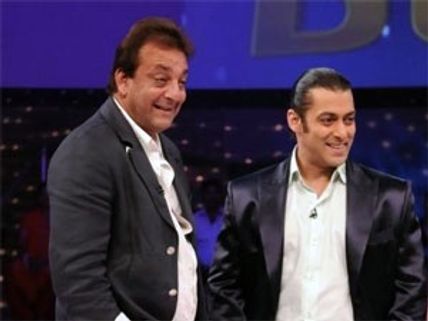 Salman Khan, Sanjay Dutt humiliates David Dhawan on Bigg Boss 5 media event?