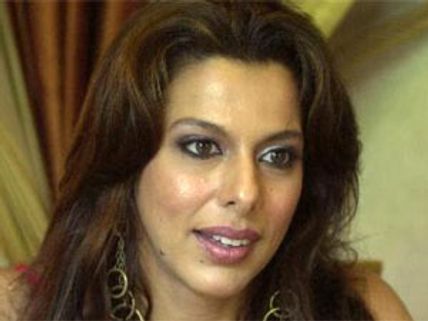 Bigg Boss 5 stint will not push career: Pooja Bedi