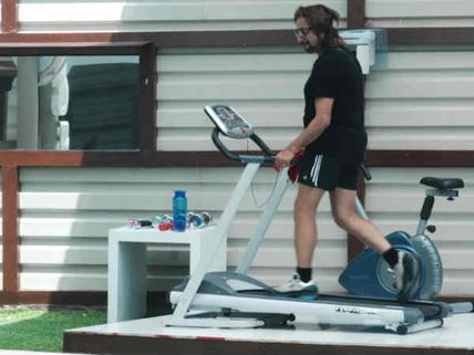 Shakti Kapoor surprises Bigg Boss 5 contestants