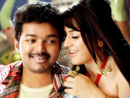 Velayudham bags clean 'U' from Censor