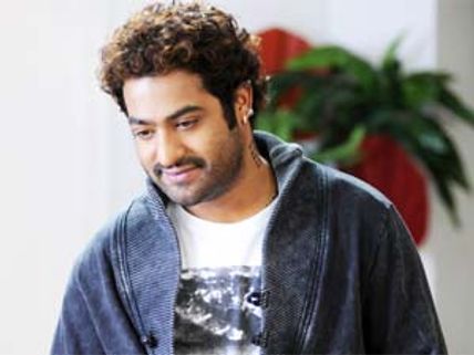 Junior NTR's Oosaravelli rakes in 39 cr