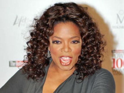 Oprah Winfrey thanks her viewers for 25 years of togetherness