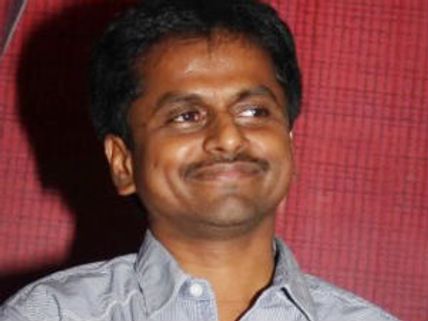 AR Murugadoss' special script for Shahrukh Khan!