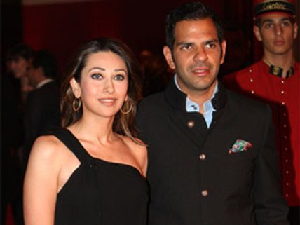 Karisma Kapoor patches with husband Sanjay Kapur?