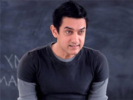 Aamir Khan miffed with media over Dhuan's title?