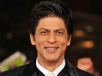Shahrukh Khan flies to Dusseldorf, Germany