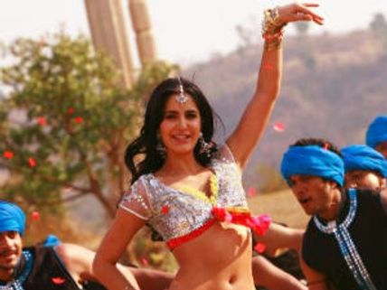 Katrina Kaif to complete Agneepath item song shoot in a week