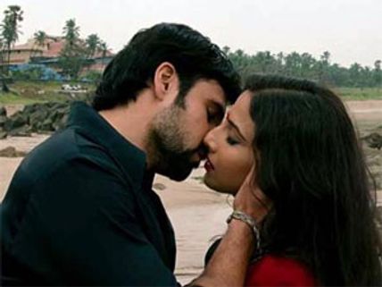 Emraan Hashmi miffed with Vidya Balan?