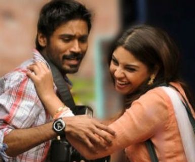 Mayakkam Enna – Movie Review