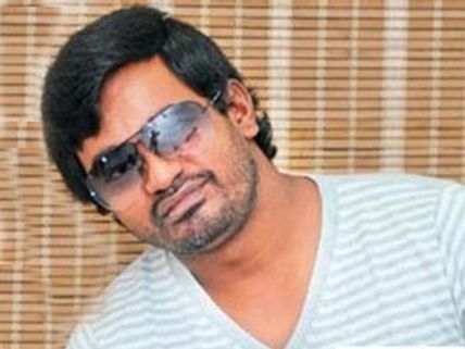 Selvaraghvan takes up Irandam Ulagam