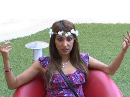 Big Boss 5: Pooja Mishra re-entering house as Symonds' translator