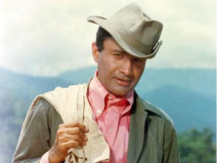 Dev Anand's ashes immersed in Godavari river today