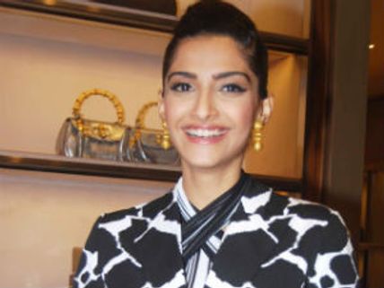 Sonam Kapoor signs Mani Ratnam's film?