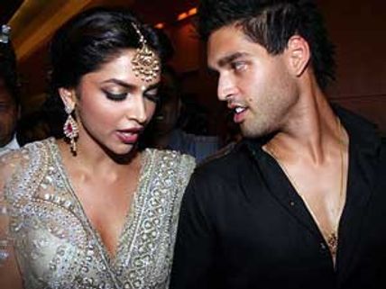 Siddharth to dump Deepika Padukone for Sonam Kapoor?