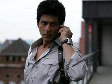 Kolkata celebrates Shahrukh Khan's return as Don