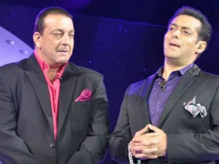 Bigg Boss 5: Salman Khan messes up Sanjay Dutt's New Year bash