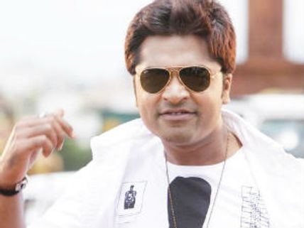 Akon-Rihanna not in Simbu's Love Anthem