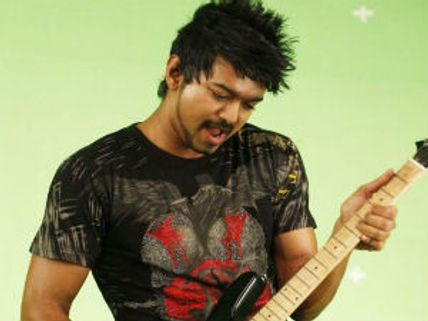 Vijay's 'Appadi podu' falls into Akshay Kumar's lap