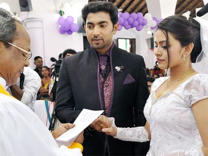 Dhanya Mary Varghese ties knot with John Jacob