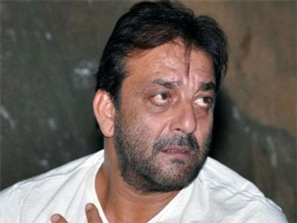 Sanjay Dutt gets seriously injured during Zilla Ghaziabad shooting